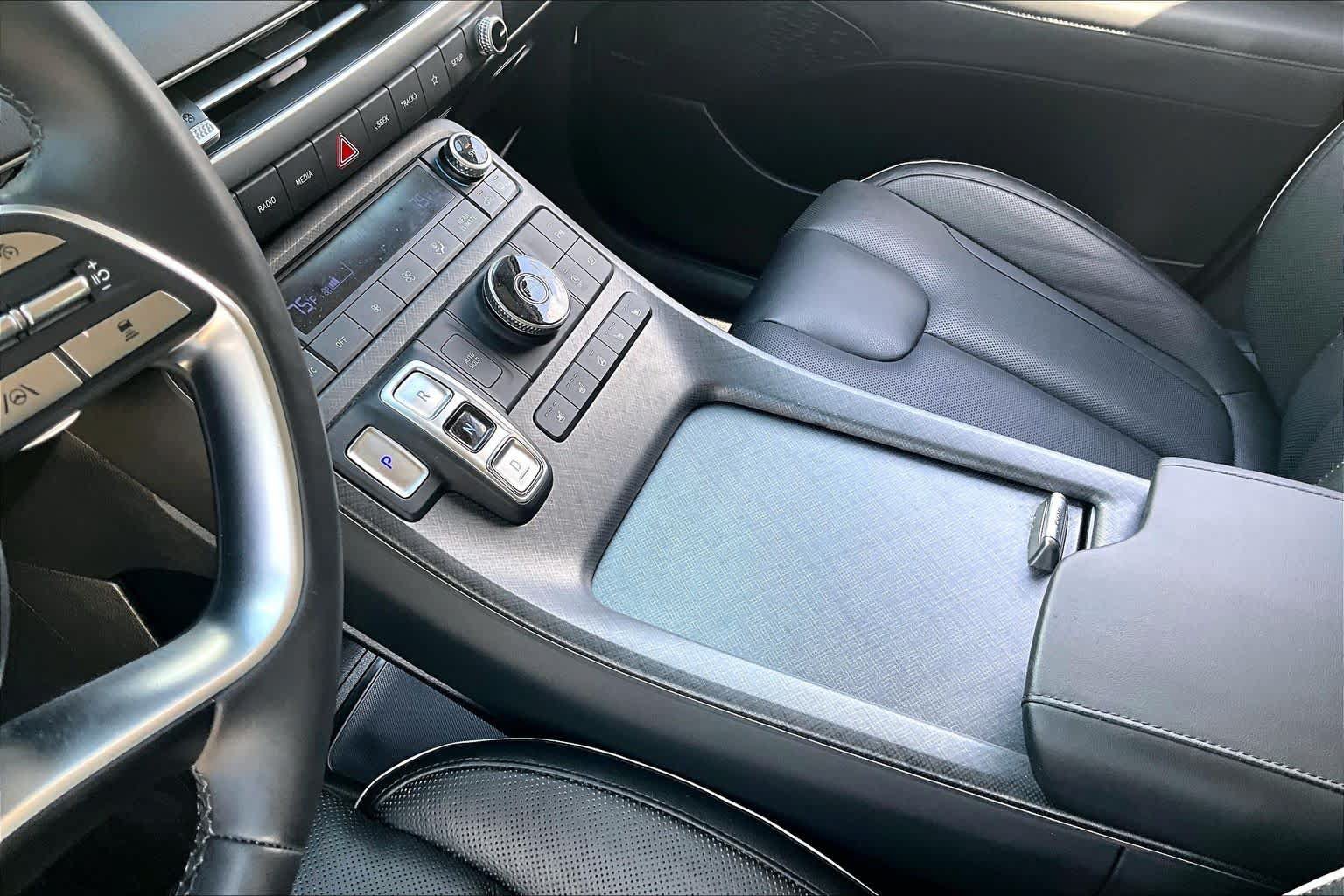 Used 2023 Hyundai Palisade Limited FWD image 15
