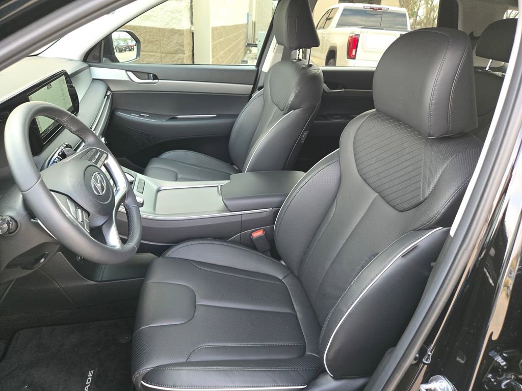 Used 2025 Hyundai Palisade SEL image 25