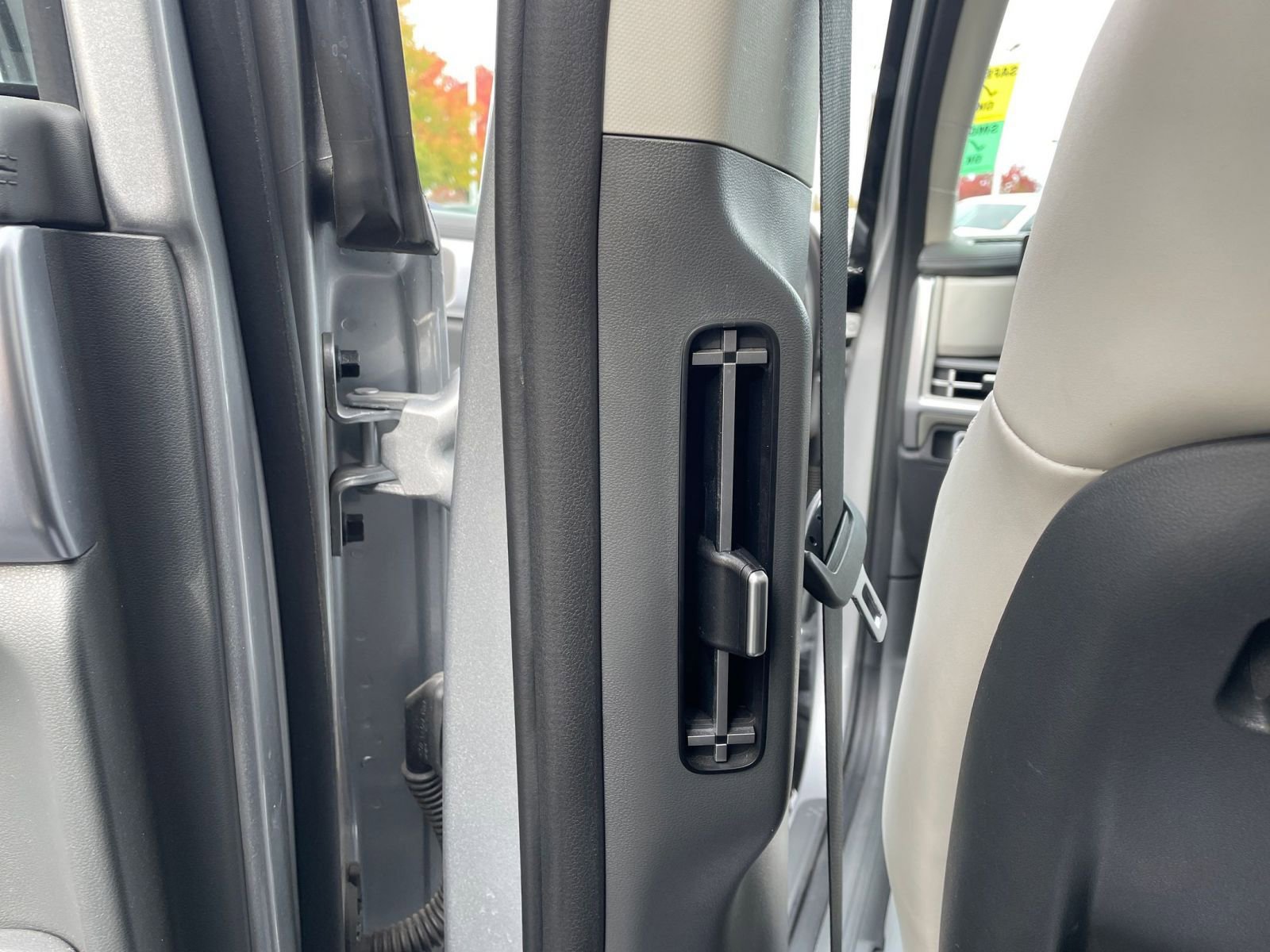 Used 2025 Hyundai Santa Fe SEL image 27