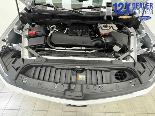 Certified 2025 Chevrolet Silverado 1500 RST AWD/4WD image 16