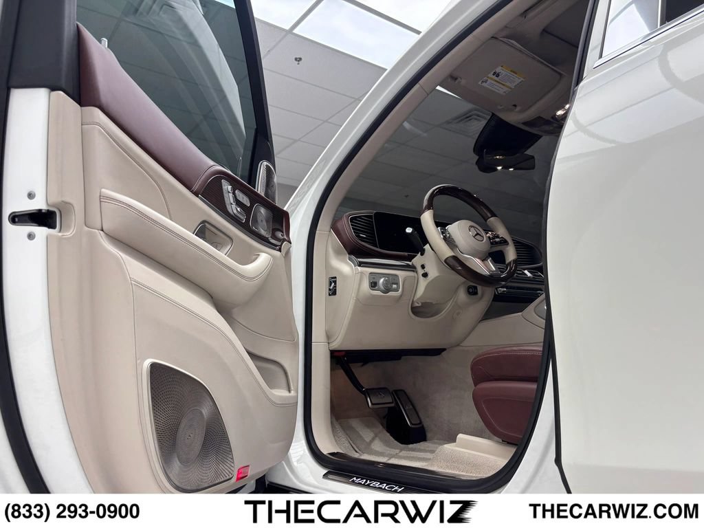 Used 2022 Mercedes-Benz Maybach GLS 600 4MATIC image 49