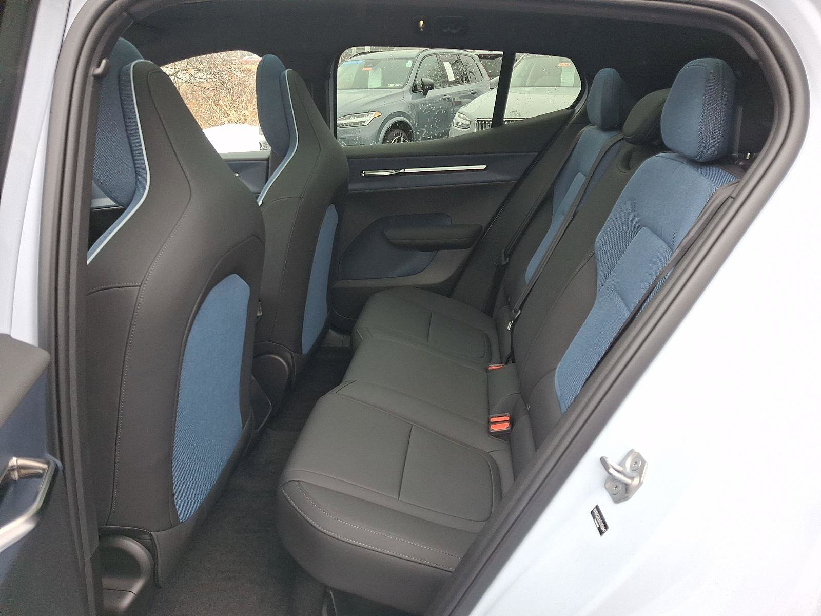 Certified 2025 Volvo EX30 Ultra w/ Protection Package Premier image 10