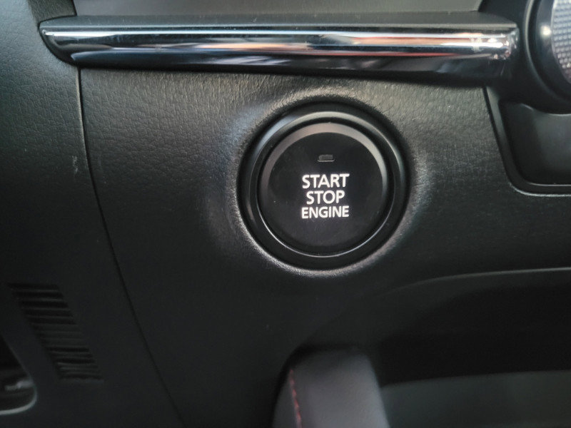 Used 2025 MAZDA MAZDA3 s image 35