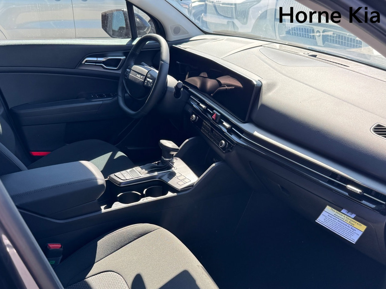 New 2026 Kia Sportage LX FWD image 19