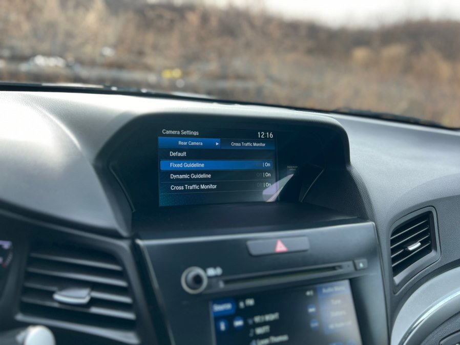 Used 2019 Acura ILX w/ Premium Package image 24