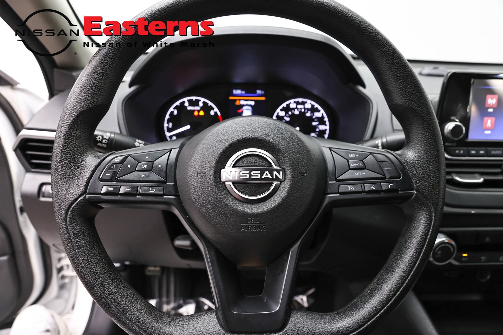 Used 2024 Nissan Altima 2.5 S FWD image 10