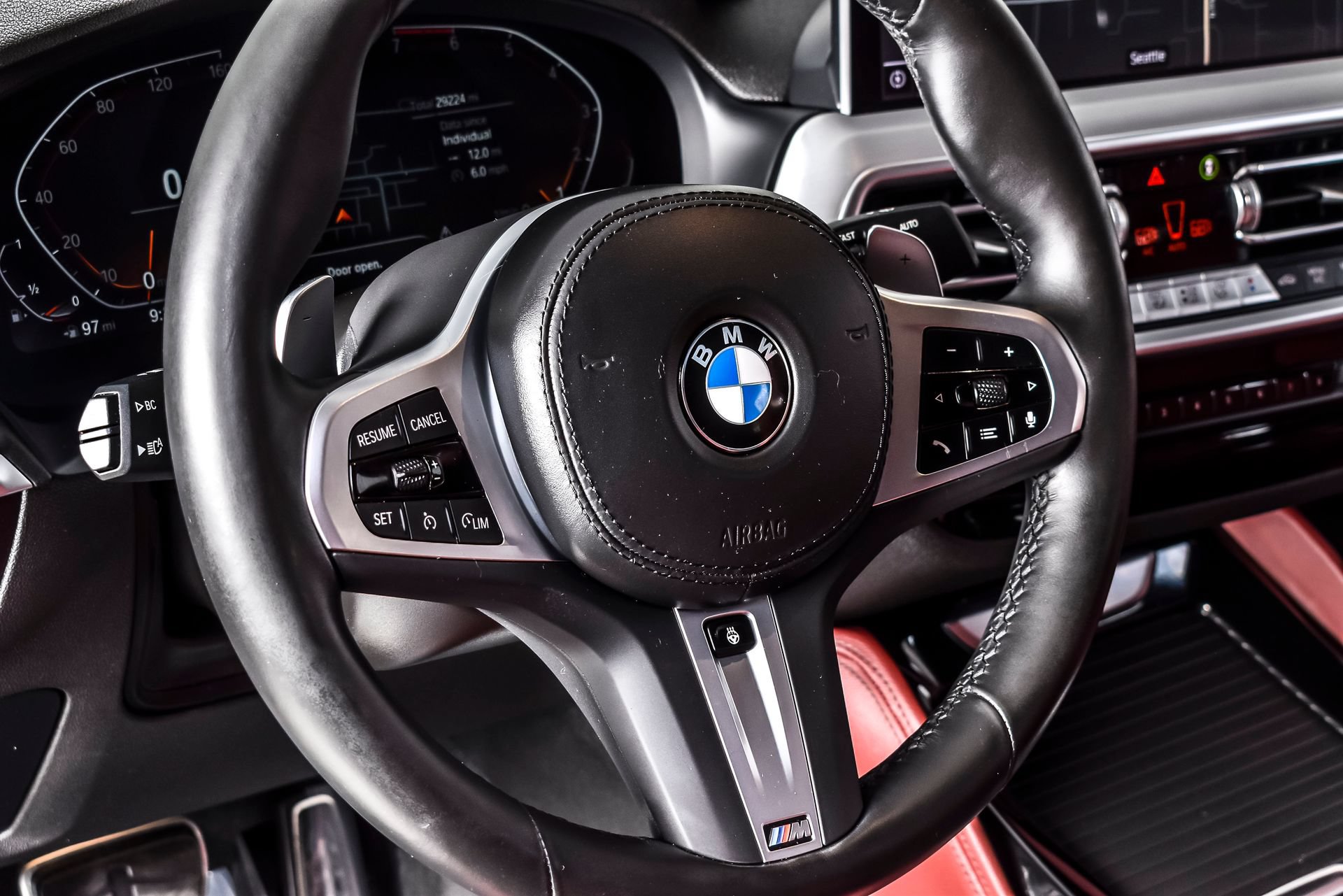 Used 2024 BMW X4 xDrive30i w/ Premium Package AWD/4WD image 17