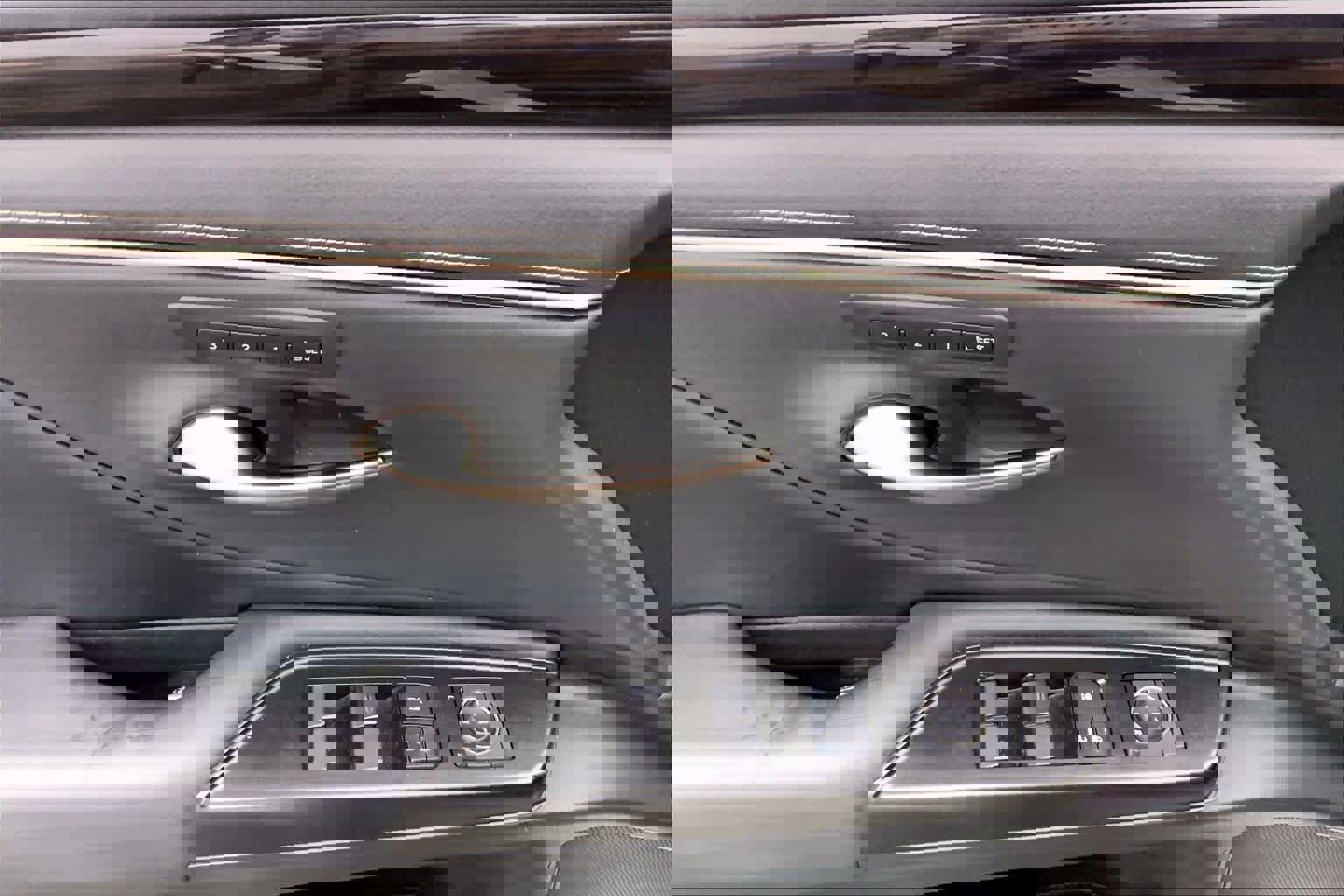 Used 2019 Lexus ES 350 w/ Accessory Package 2 image 36