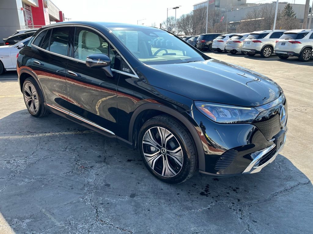 Used 2024 Mercedes-Benz EQE 350+ 4MATIC SUV image 3
