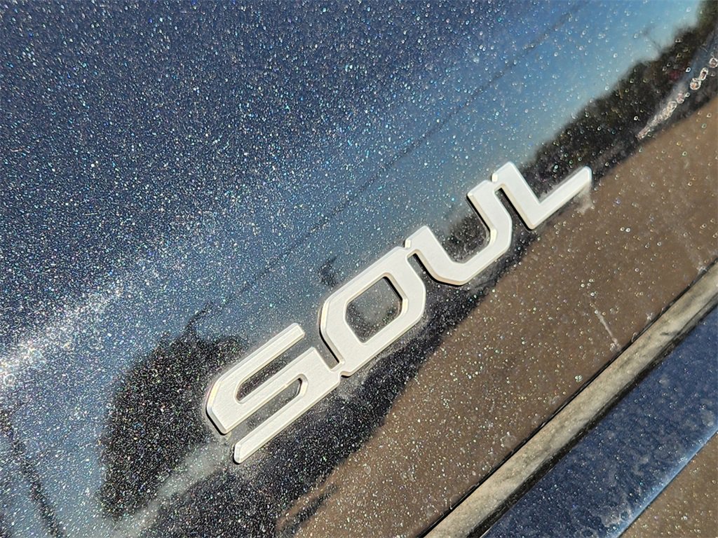 New 2025 Kia Soul S image 8
