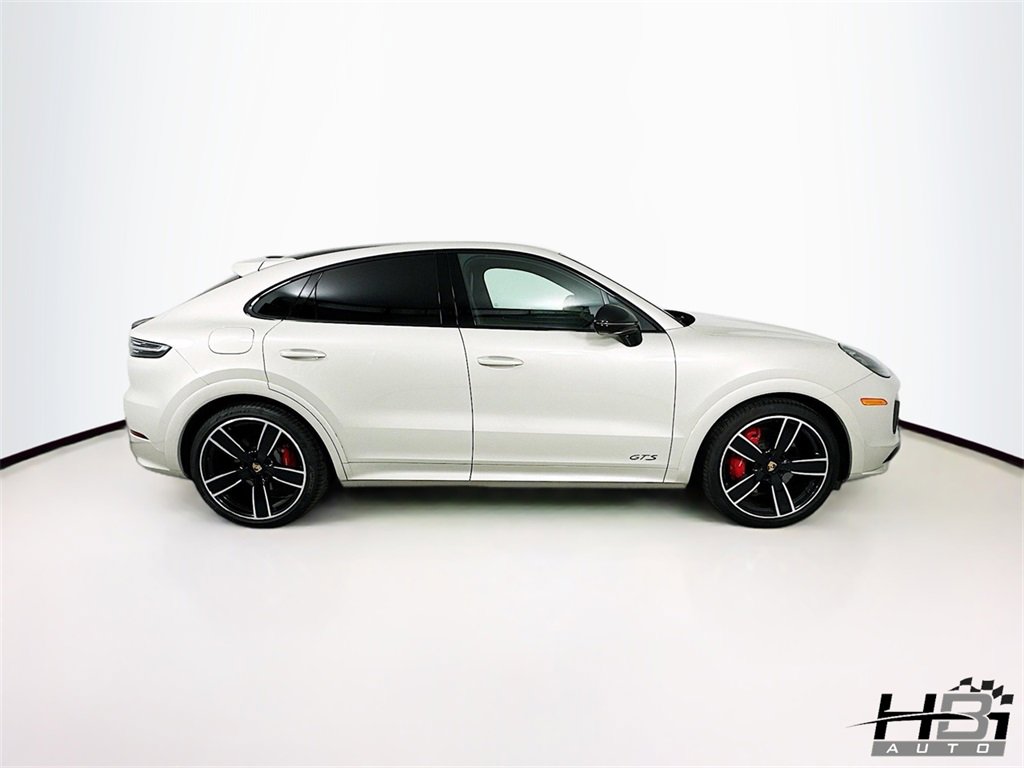 Used 2023 Porsche Cayenne GTS w/ Premium Package Plus image 5
