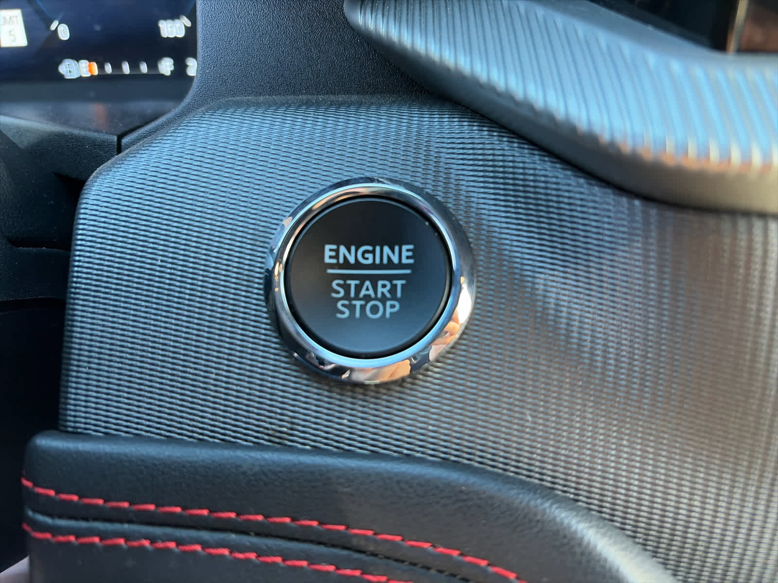 Used 2025 Ford Explorer ST-Line image 16