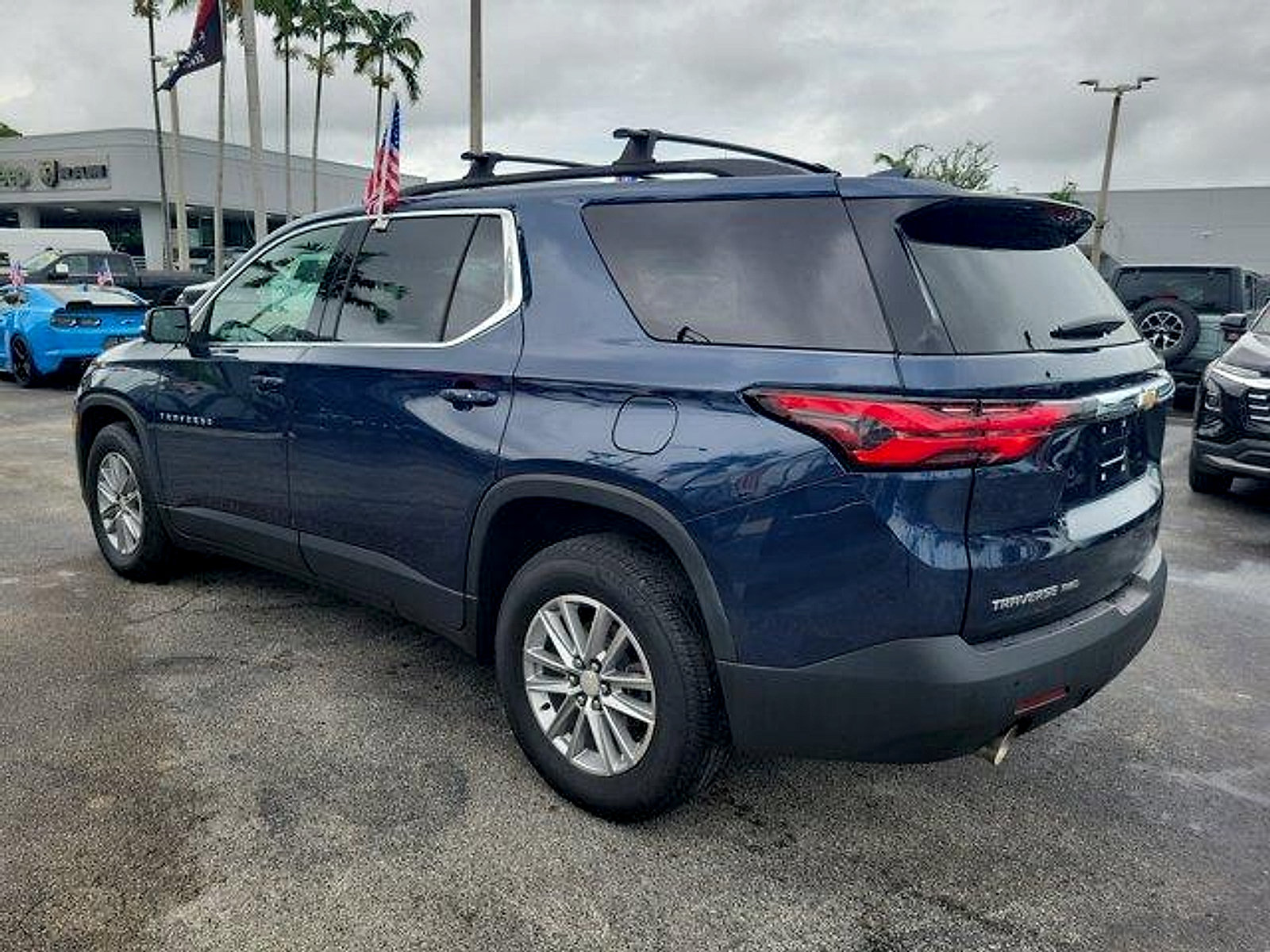 Used 2022 Chevrolet Traverse LT AWD/4WD image 5