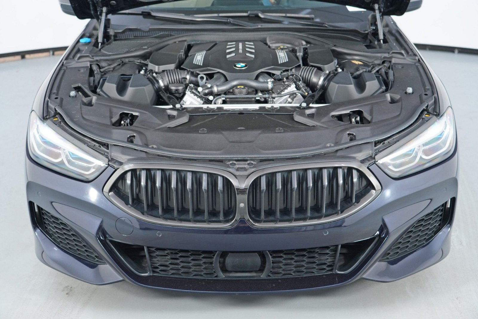 Used 2021 BMW M850i xDrive Convertible AWD/4WD image 8