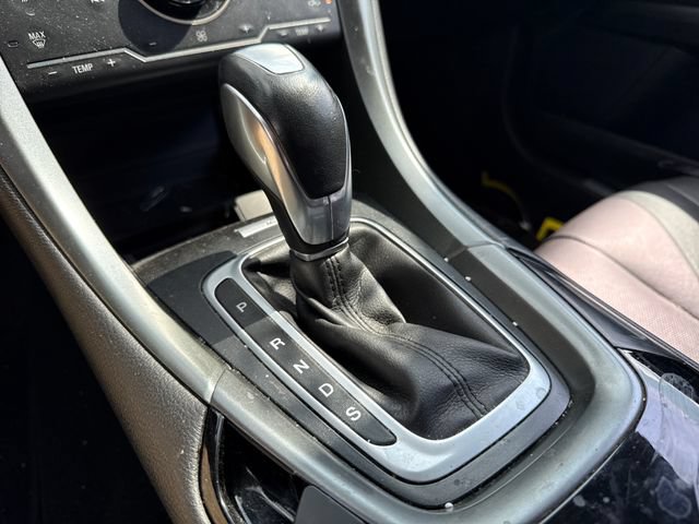 Used 2014 Ford Fusion Titanium AWD/4WD image 32