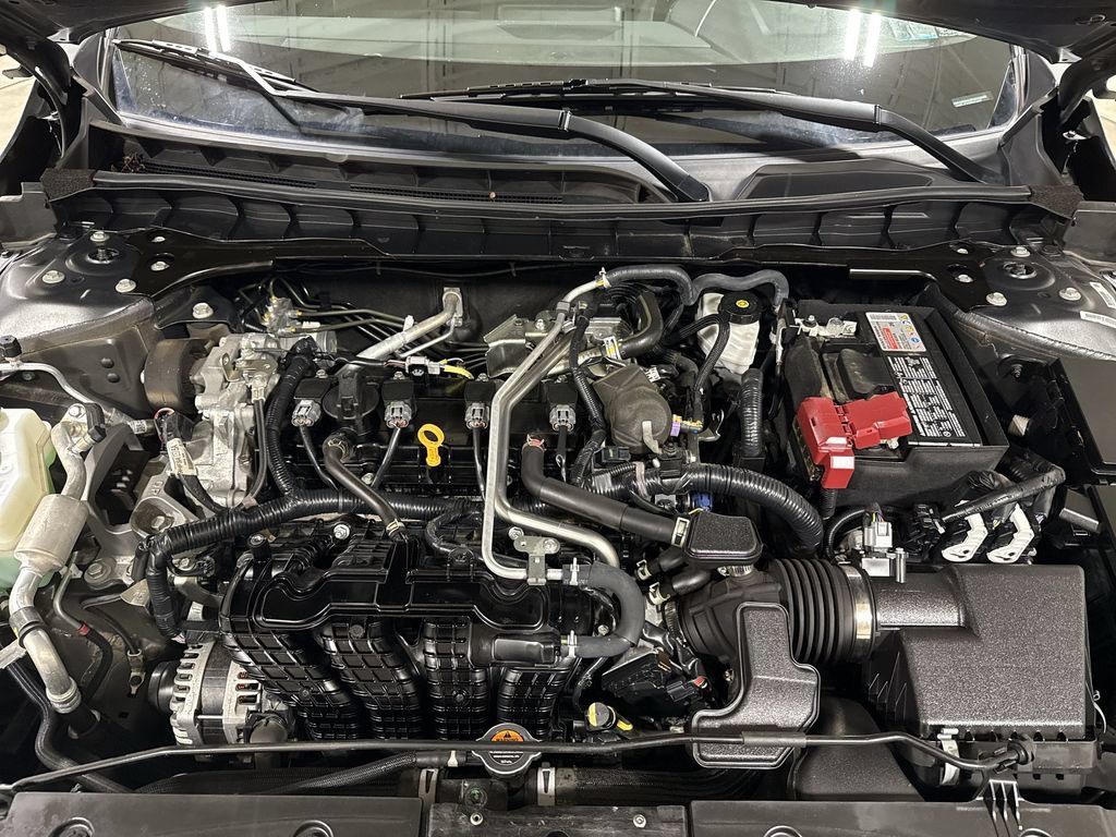 Used 2024 Nissan Altima 2.5 SV FWD image 24