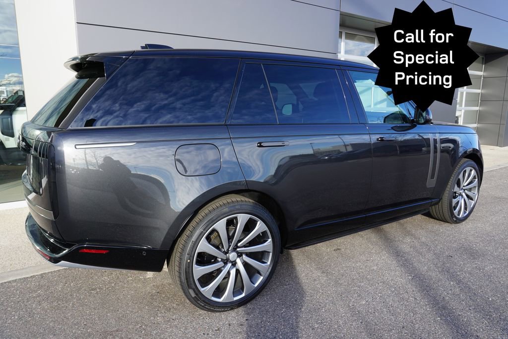 New 2025 Land Rover Range Rover Long Wheelbase SE image 4