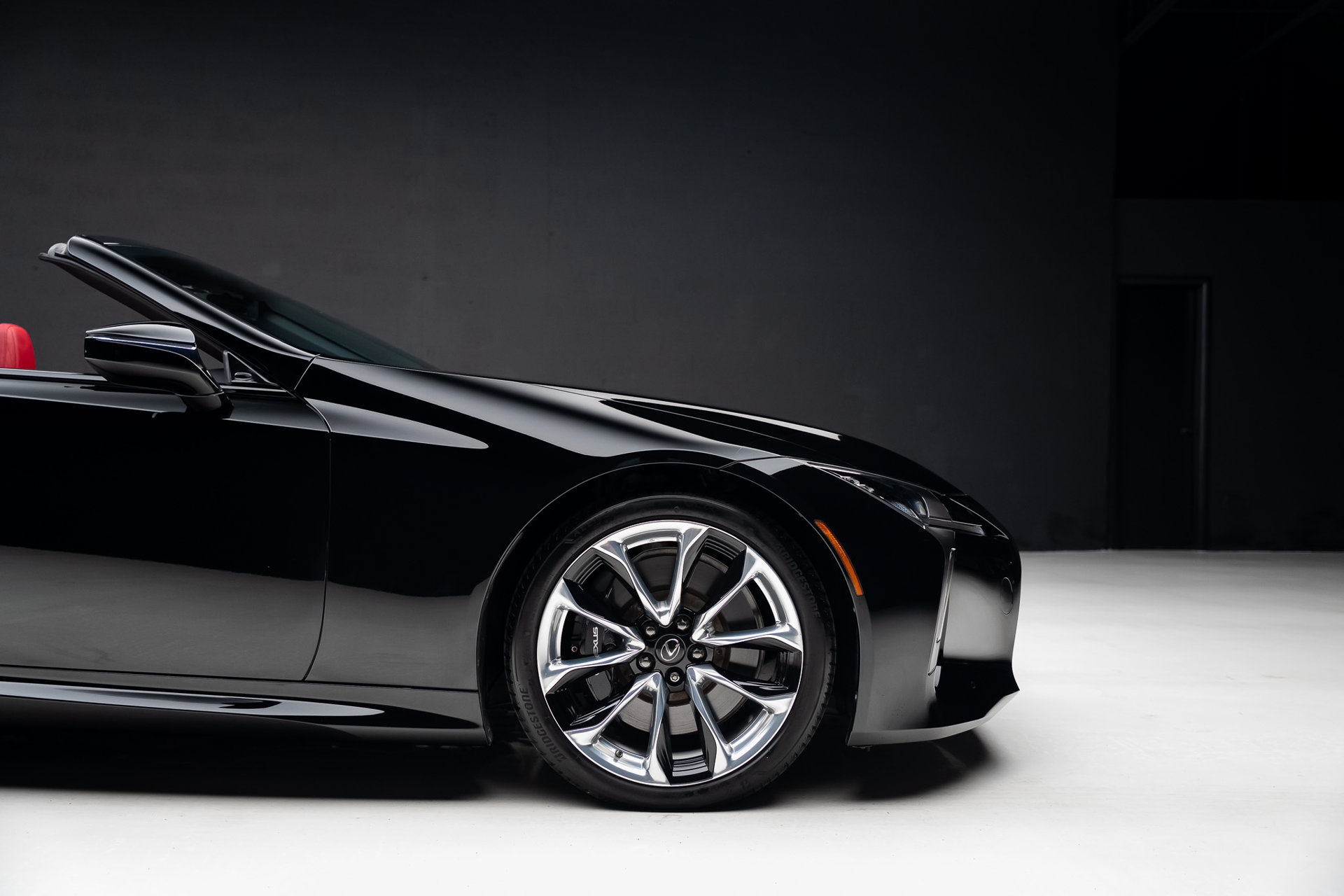 Used 2021 Lexus LC 500 Convertible w/ Touring Package RWD image 39