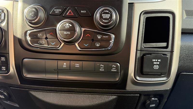 Used 2019 RAM 1500 Big Horn AWD/4WD image 31