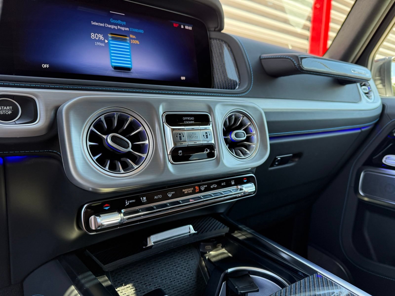 Used 2025 Mercedes-Benz G 580 w/ EQ Technology image 31