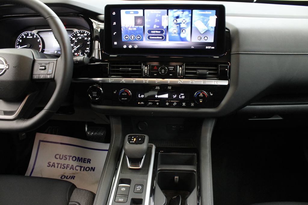 Used 2026 Nissan Pathfinder SV FWD image 21
