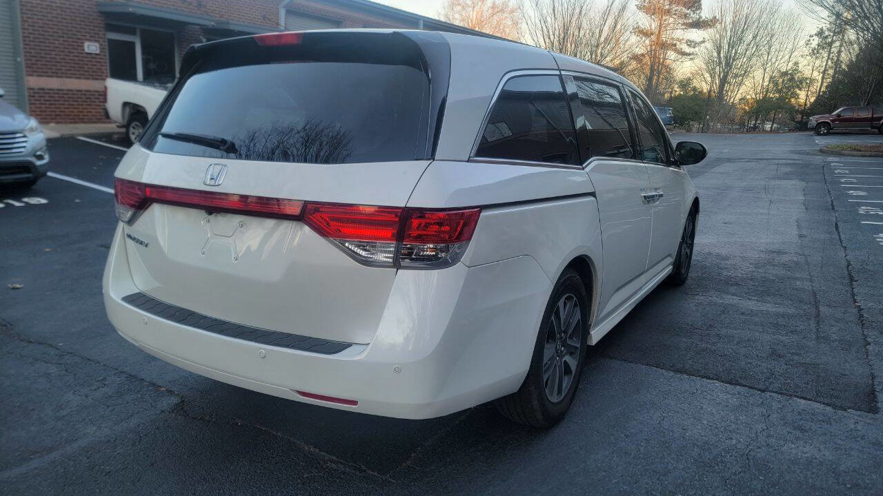 Used 2015 Honda Odyssey Touring Elite image 4