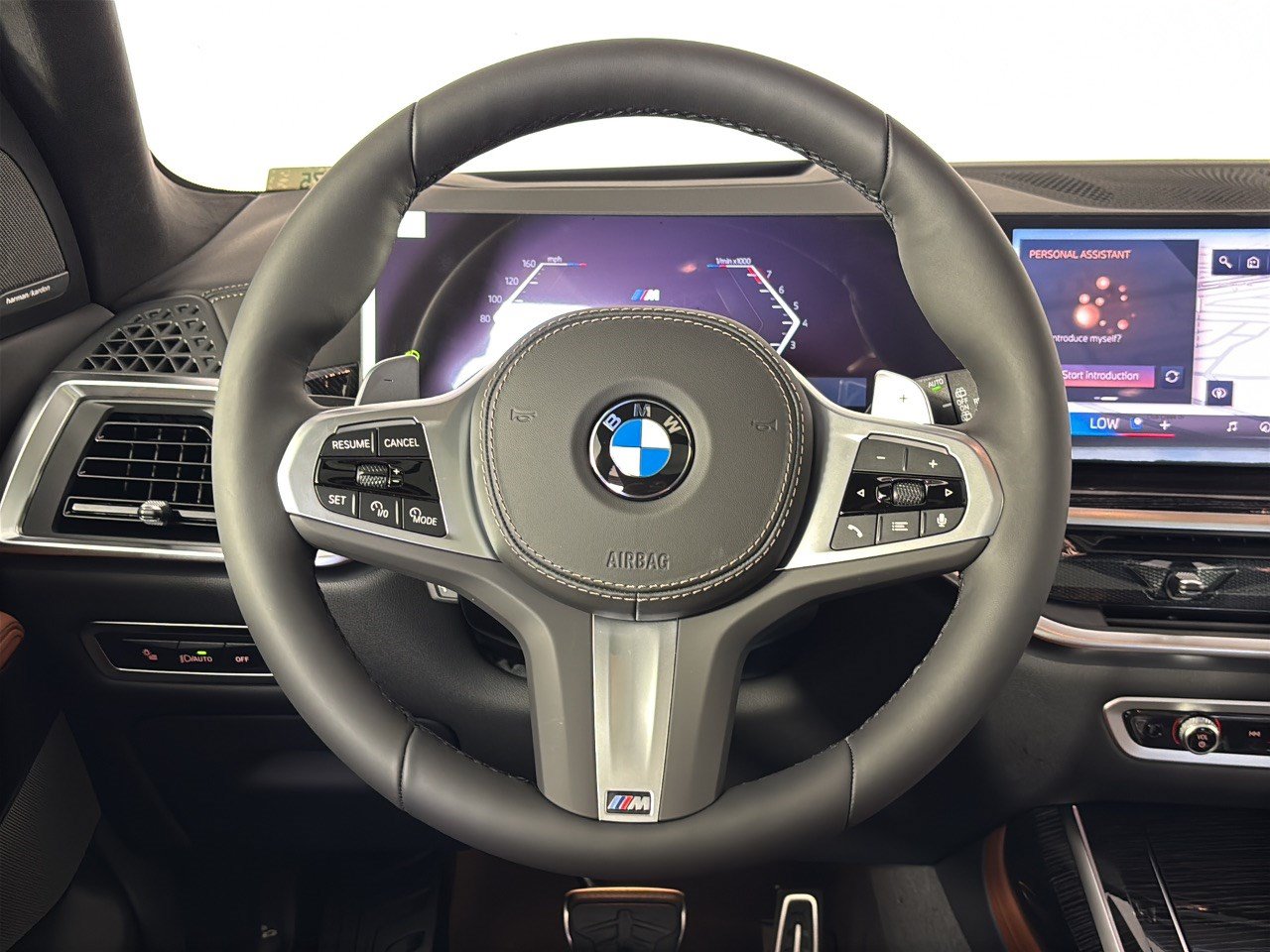 New 2027 BMW X7 xDrive40i w/ Executive Package AWD/4WD image 10