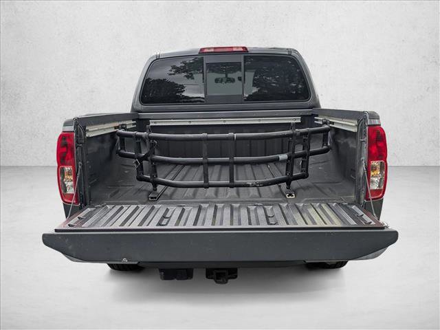 Used 2020 Nissan Frontier SV RWD image 6