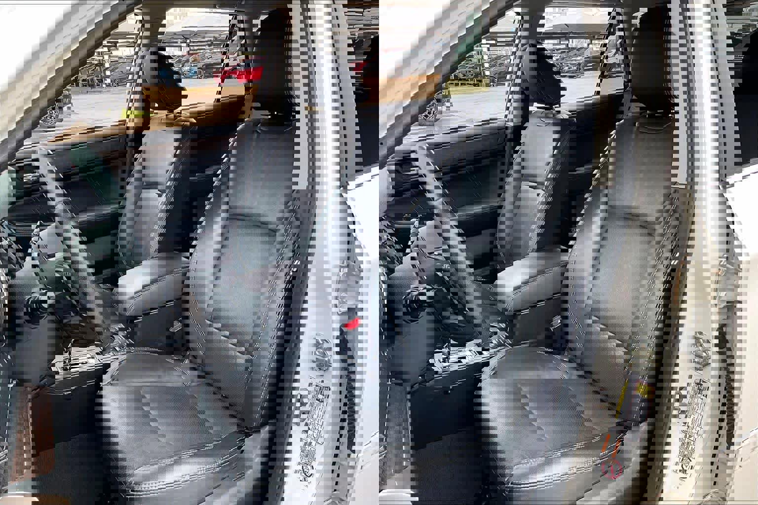 Used 2018 Subaru Outback 2.5i Limited image 8