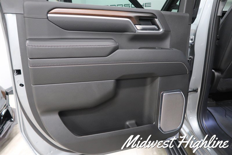 Used 2025 GMC Sierra 2500 Denali w/ Denali Reserve Package AWD/4WD image 34