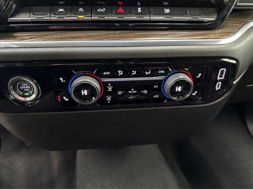 Used 2024 Chevrolet Silverado 1500 LT image 31