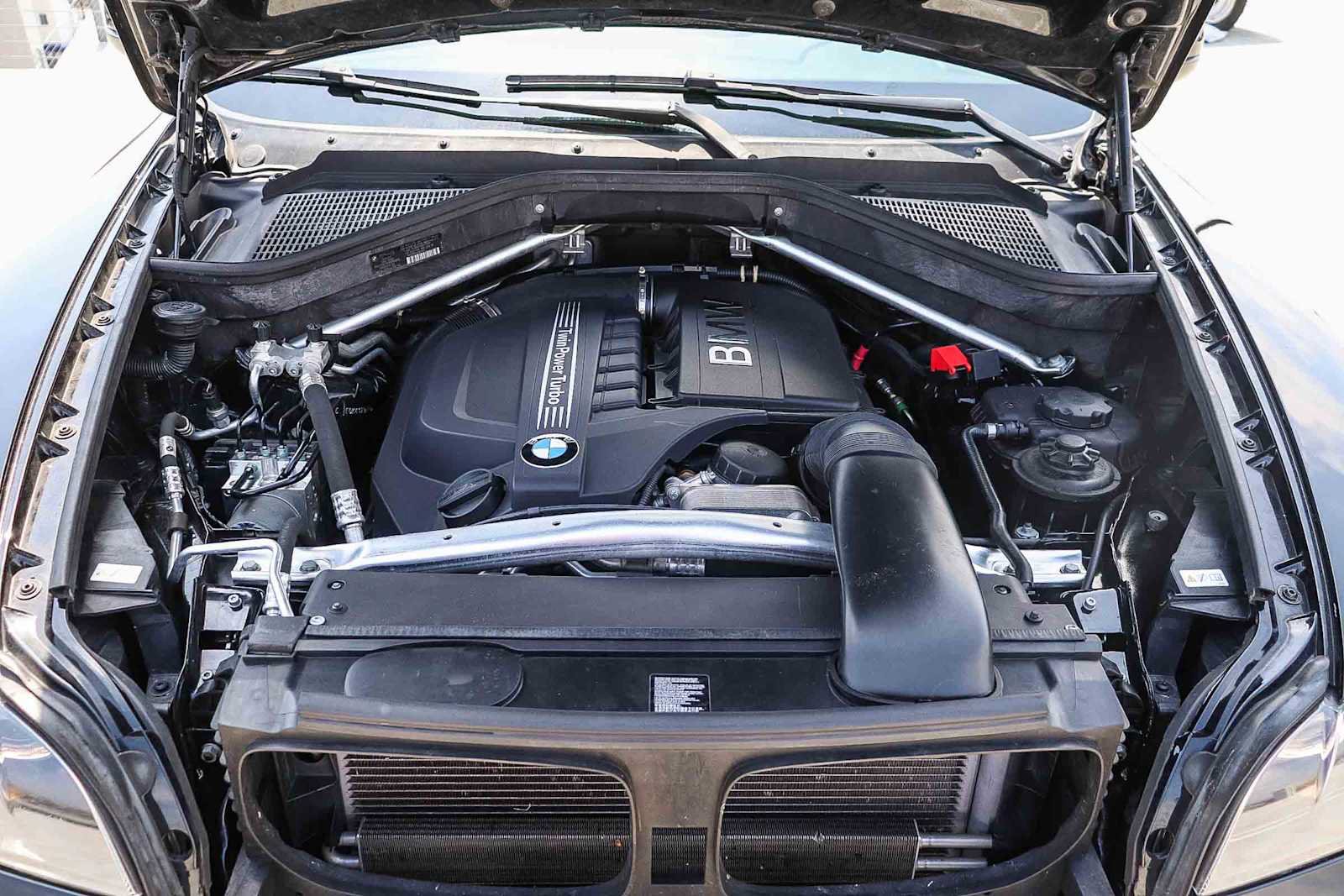 Used 2014 BMW X6 xDrive35i AWD/4WD image 38