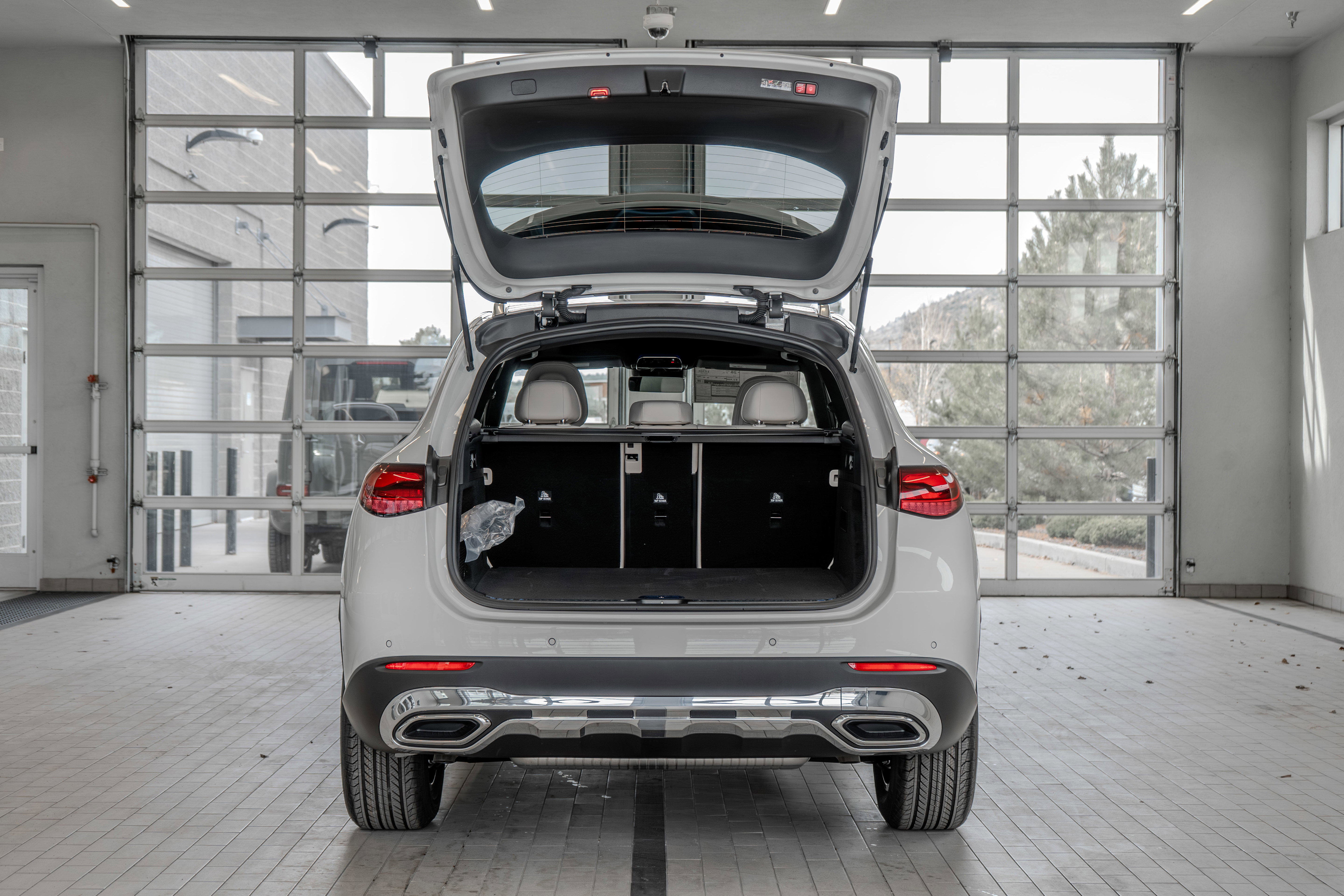 New 2026 Mercedes-Benz GLC 300 4MATIC image 16