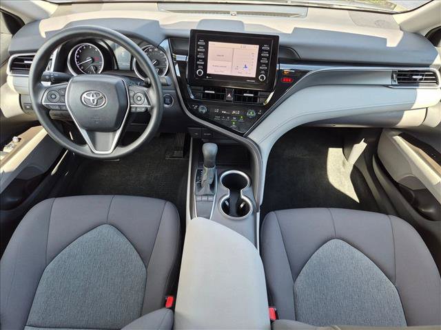 Used 2022 Toyota Camry LE w/ Convenience Package FWD image 16