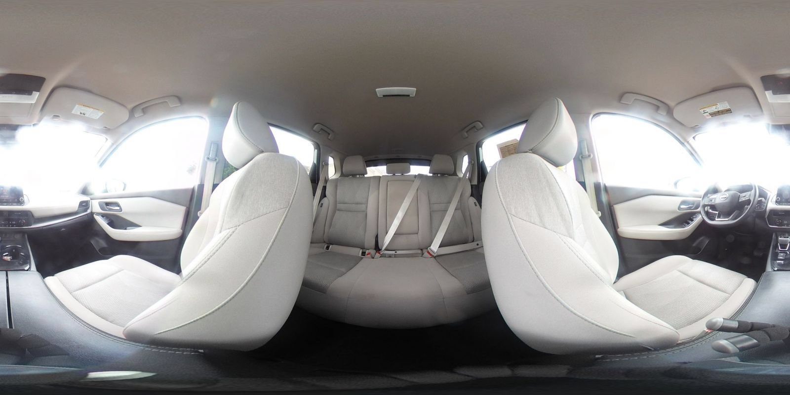 Used 2025 Nissan Rogue SV FWD image 44