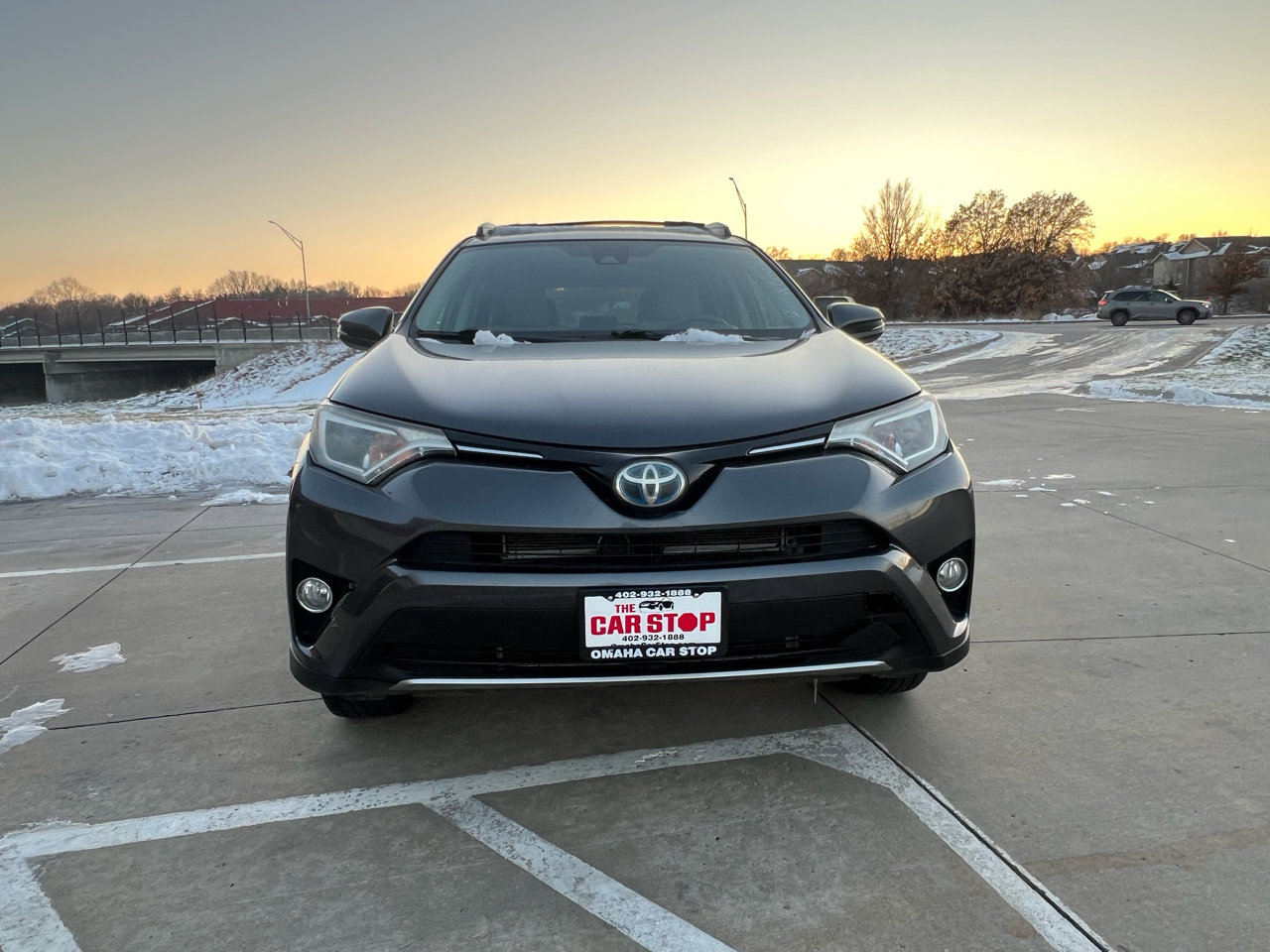 Used 2017 Toyota RAV4 XLE image 3