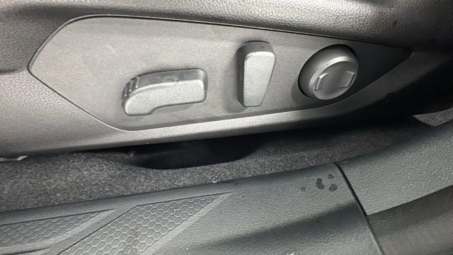 New 2026 Subaru Outback Limited XT image 11