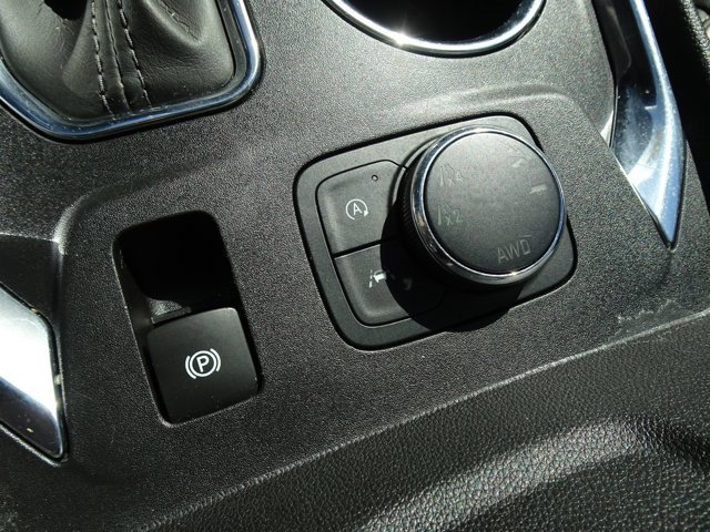 Certified 2023 Chevrolet Traverse Premier w/ Redline Edition image 18