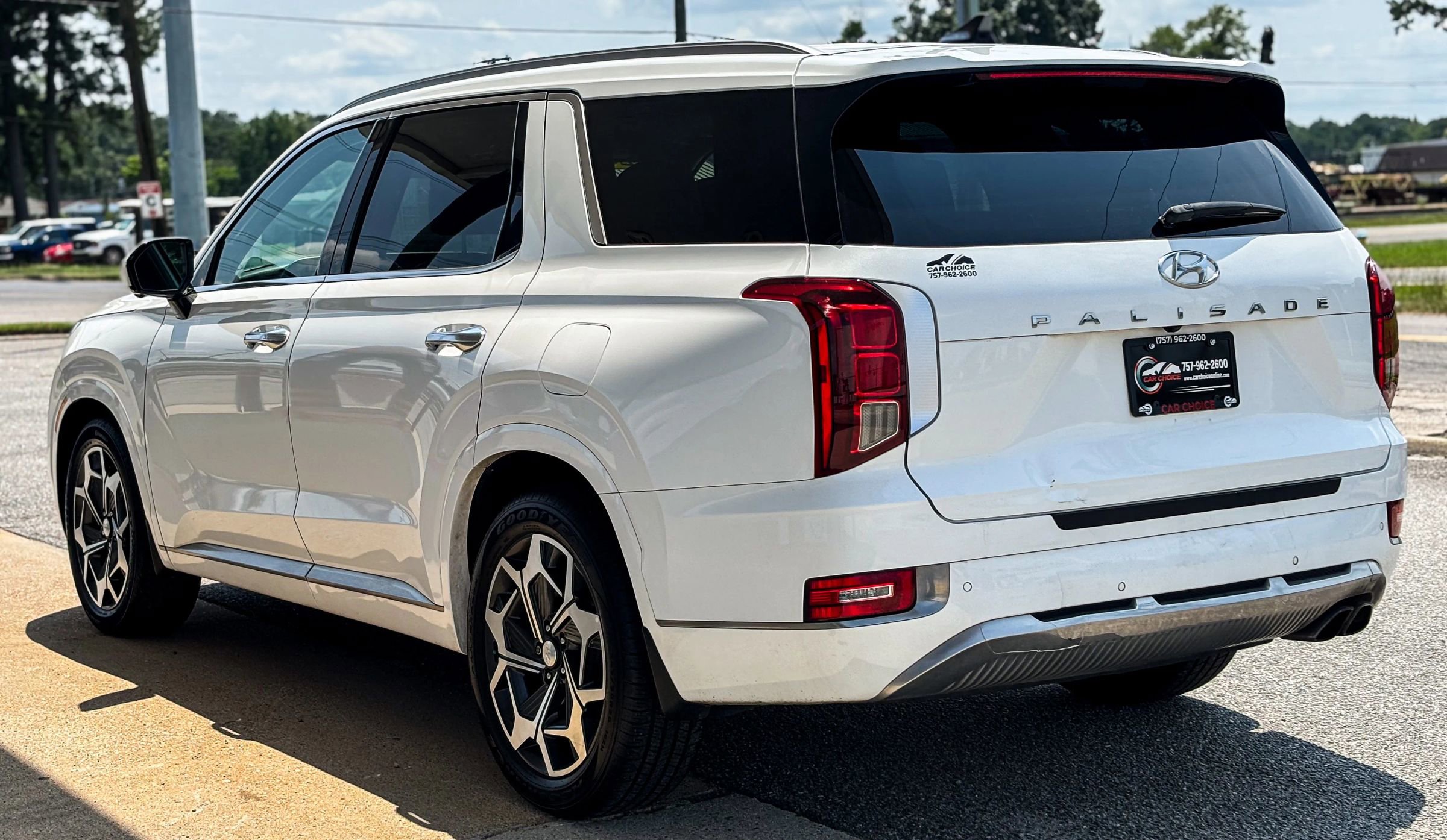 Used 2022 Hyundai Palisade Calligraphy w/ Cargo Package FWD image 10