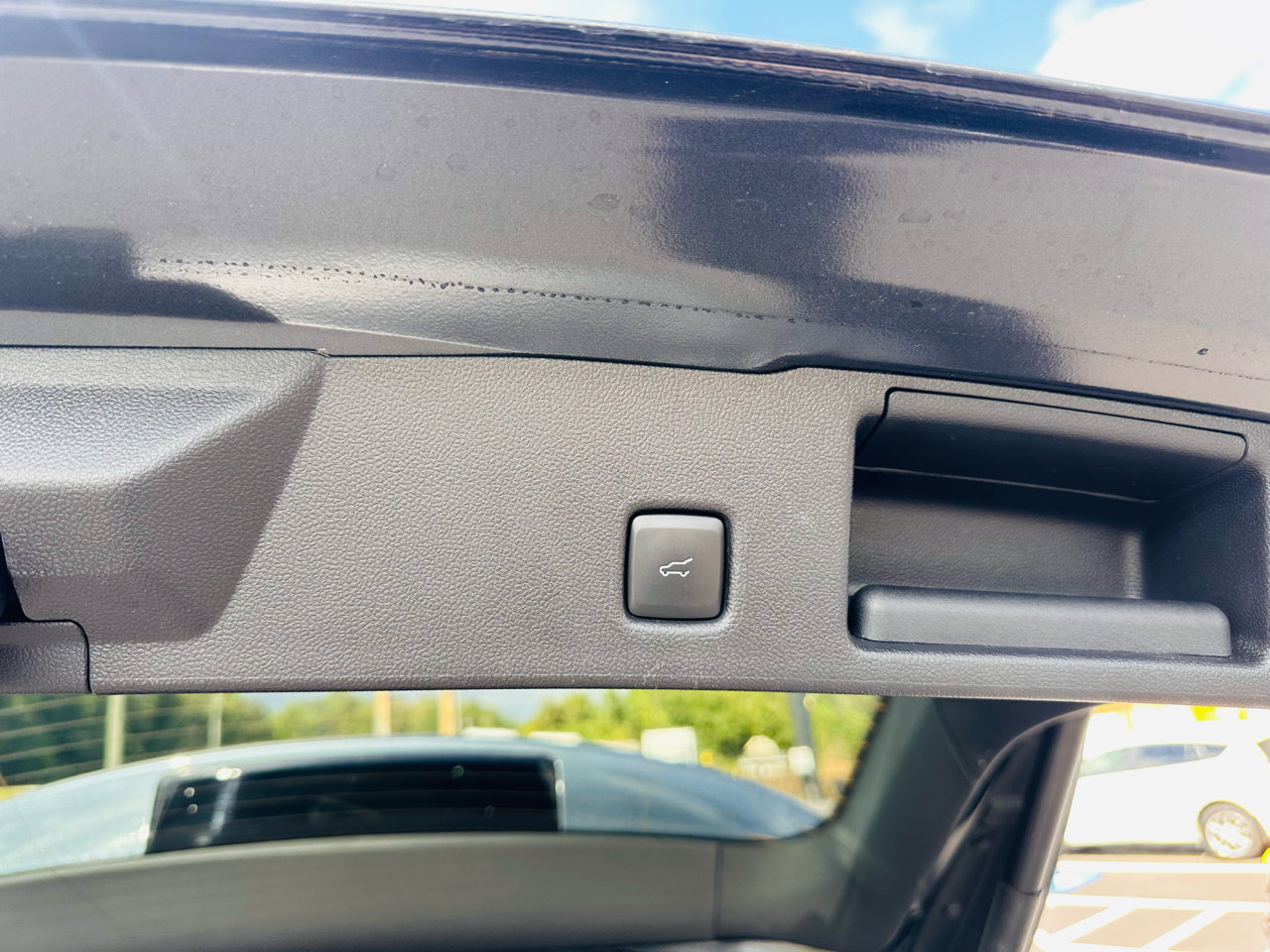 Used 2022 Ford Escape SEL w/ SEL Stealth AWD Package image 40