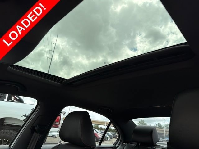 Used 2017 Volkswagen Jetta GLI FWD image 8