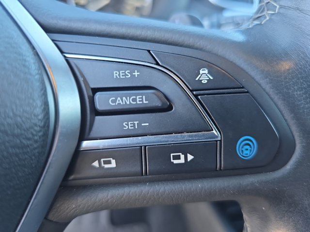 Used 2021 INFINITI QX50 Luxe w/ Appearance Package image 17