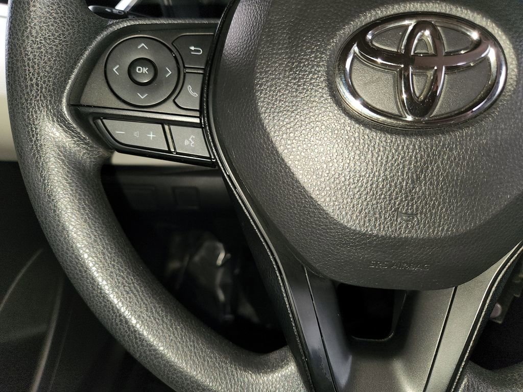 Used 2022 Toyota Corolla LE image 23