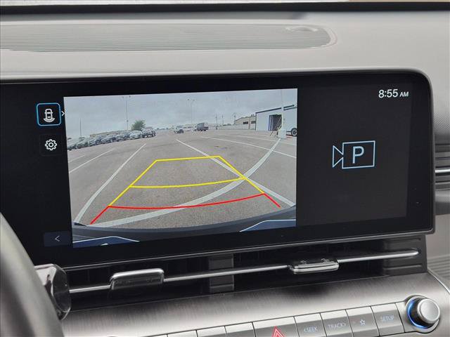 Used 2025 Hyundai Kona SEL FWD image 13