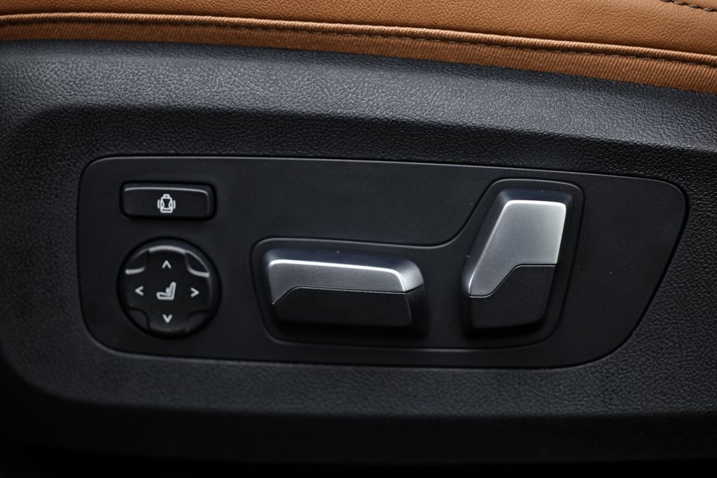 New 2026 BMW X5 xDrive40i w/ M Sport Package image 23