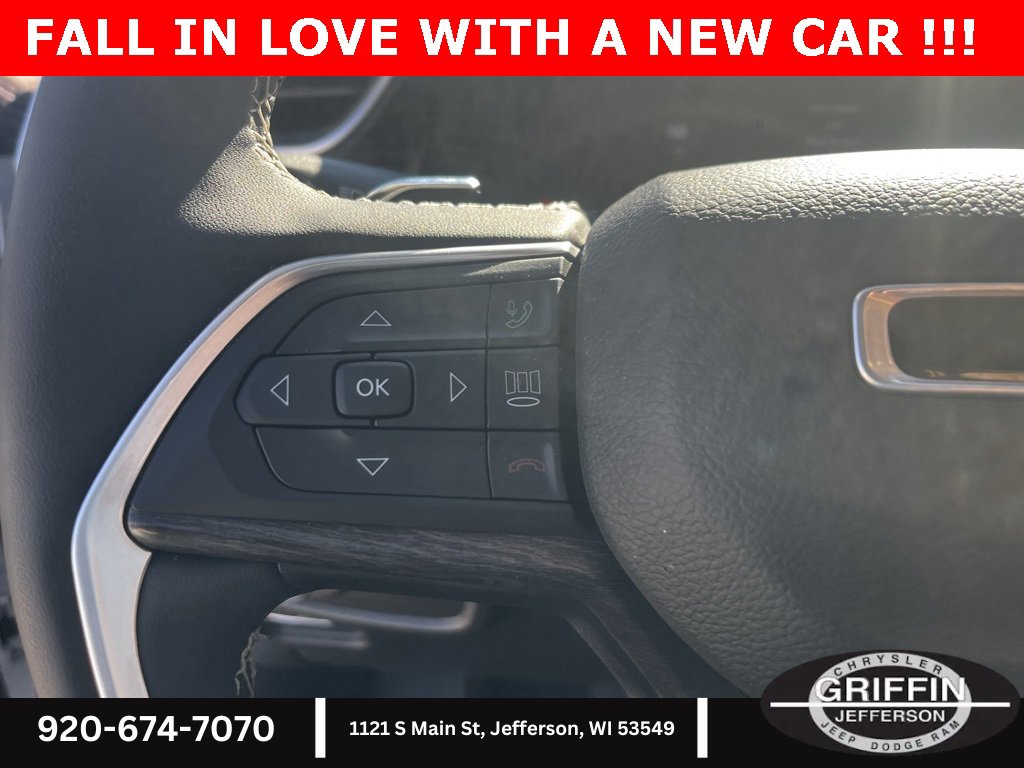 Used 2023 Jeep Grand Cherokee L Limited w/ Trailer Tow Group (B) image 14