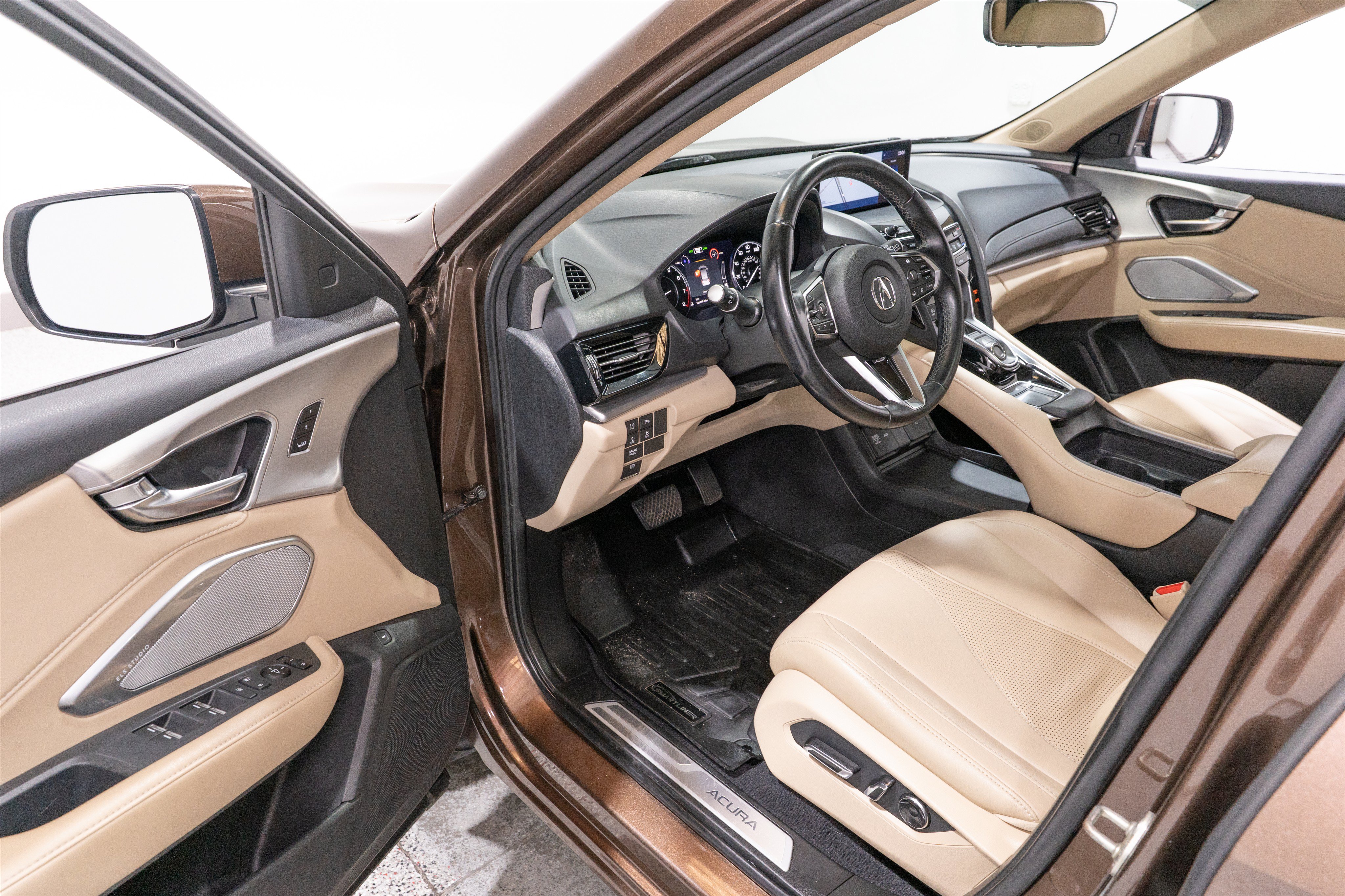 Used 2019 Acura RDX w/ Technology Package FWD image 12