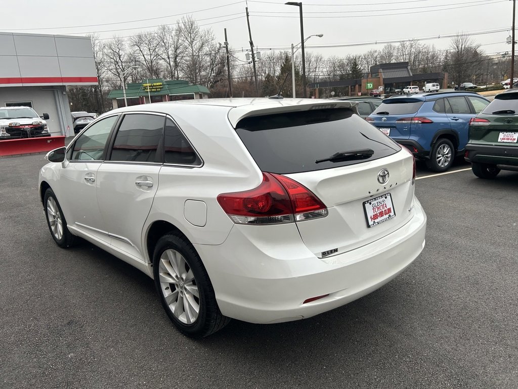 Used 2015 Toyota Venza XLE image 7