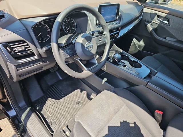 Used 2021 Nissan Rogue SV FWD image 11