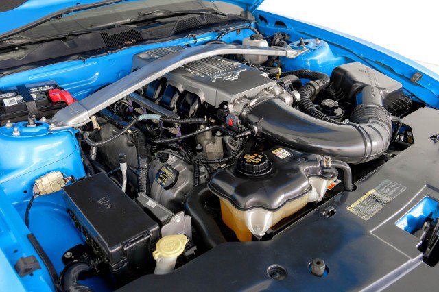 Used 2010 Ford Mustang GT Premium RWD image 41
